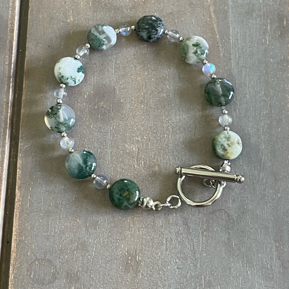 Green Moss Agate Toggle Bracelet
